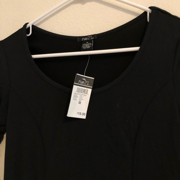 Little black dress - Picture 3 of 3